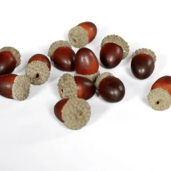 Bellotas Esparcidas Artificiales Marrón 3 Cm