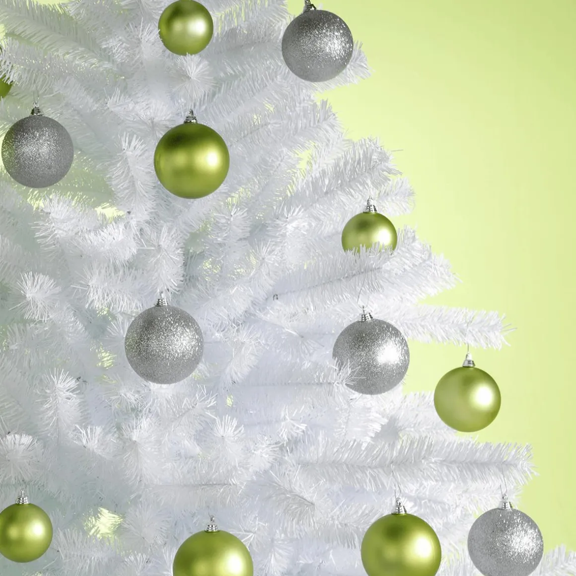 Bolas De Navidad De Plástico Verde Lima Mate, Ignífugo, 6 Cm Ø - 24 Piezas