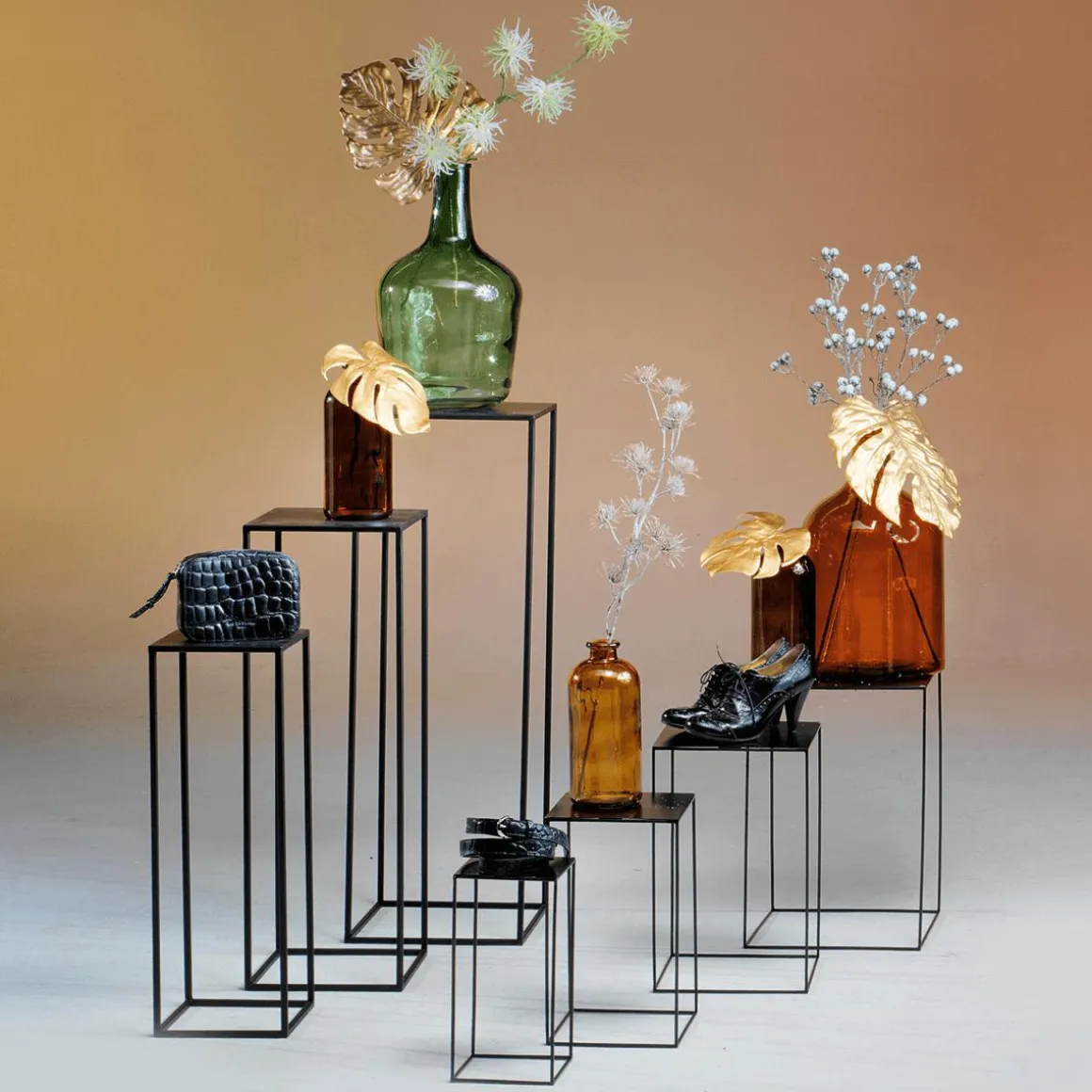 Conjunto De Mesa De Metal Negro 4 Piezas