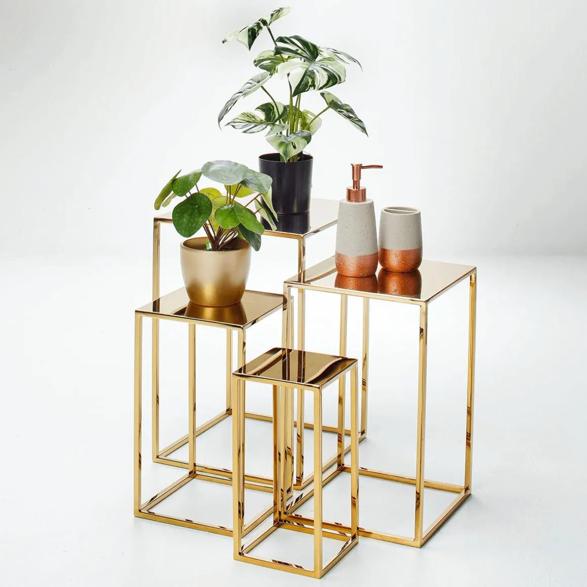 Conjunto De Mesas De Metal Oro 4 Piezas