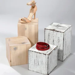 Conjunto De Minicolumnas De Madera Naturaleza