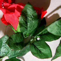 Guirnalda De Rosas Artificial 180 Cm, Color Rojo
