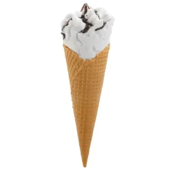 Helado Blando En Barquillo Con Salsa De Chocolate - Maniquí De Comida 22 CmHelado Blando En Barquillo Con Salsa De ChocolateHelado Blando En Barquillo Con Salsa De Chocolate