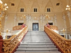 Lona XXL "Escalera Del Castillo" De Lona De Camión Ignífuga 300 X 400 Cm