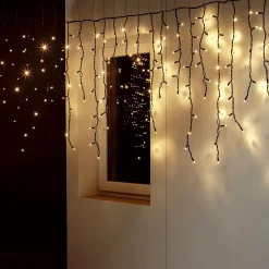 Luz Icicle Light LED Para Uso Profesional Sistema IP44, 114 LED, 300 X 50 Cm, Sin Cable
