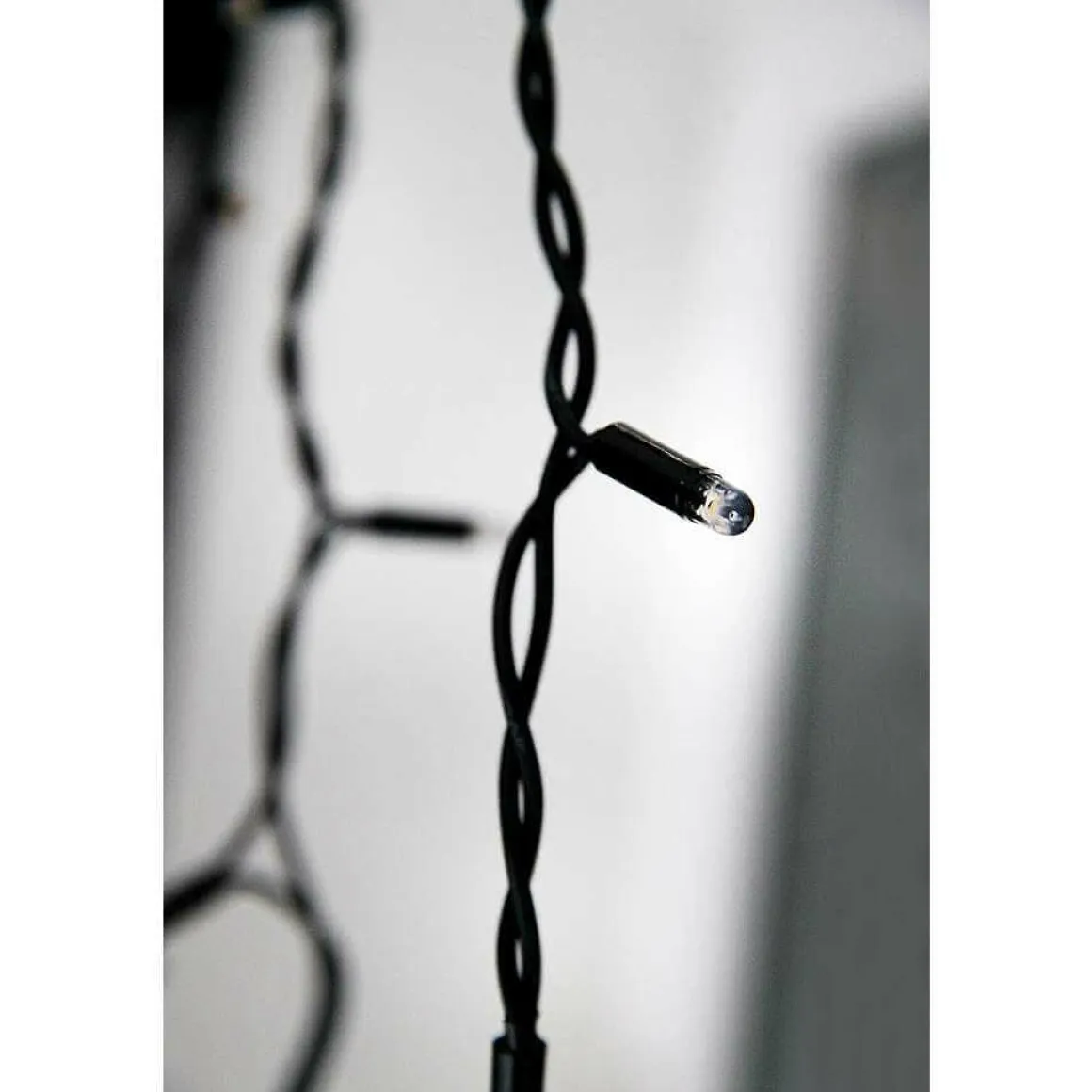 Luz Icicle Light LED Para Uso Profesional Sistema IP44, 114 LED, 300 X 50 Cm, Sin Cable