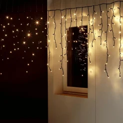 Luz Icicle Light LED Para Uso Profesional Sistema IP67, 228 LED, 300 X 100 Cm, Sin Cable