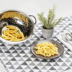 Maniquíes De Comida Spaetzle Bolsa De 100 G