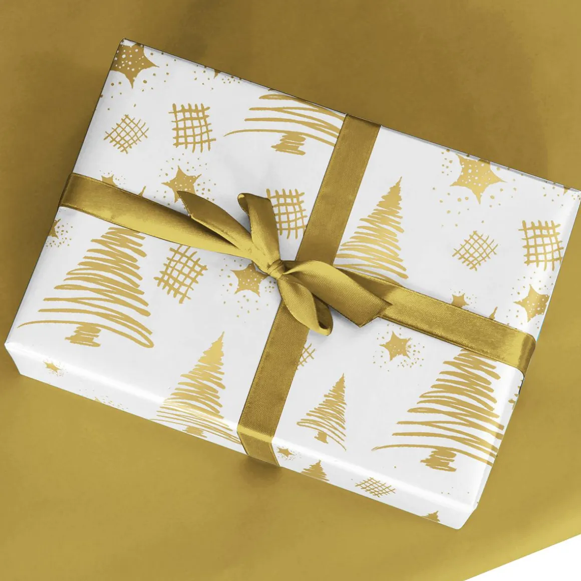 Papel De Regalo Navideño Sostenible De Doble Cara Con Abetos Y Estrellas En Dorado - Bobina De Papel De Regalo De 50 M