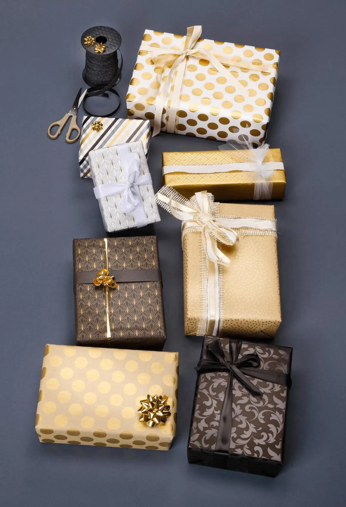 Papel Kraft Reciclado Con Puntos Dorados - Bobina De Papel De Regalo Sostenible De 50 M