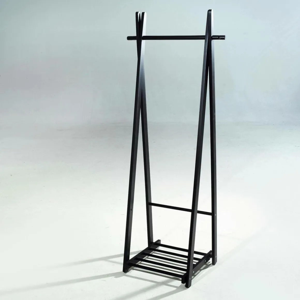Perchero De Madera, Negro, 153 X 60 Cm