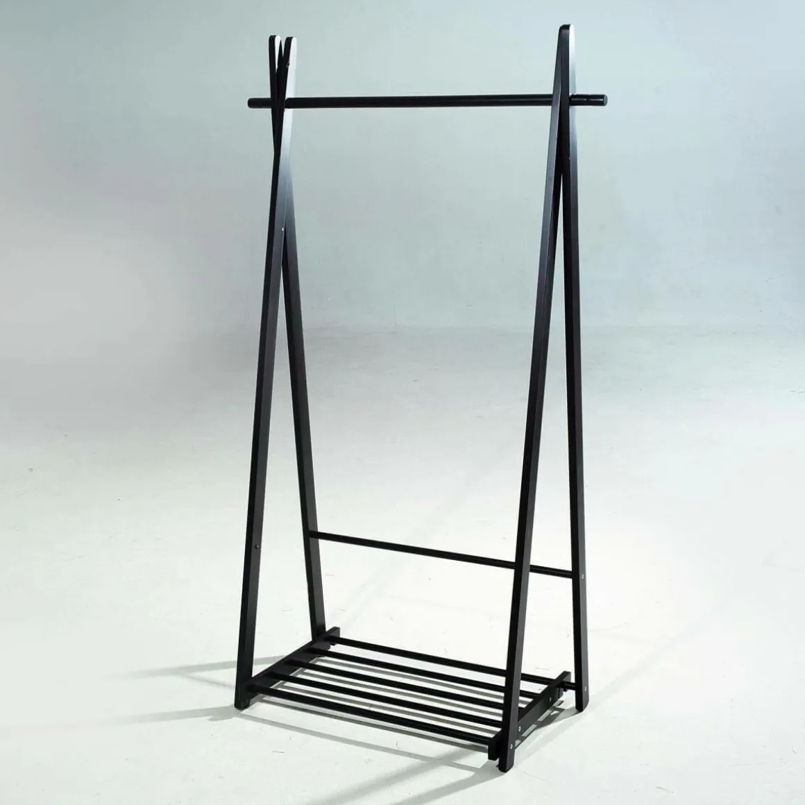 Perchero De Madera, Negro, 153 X 85 Cm