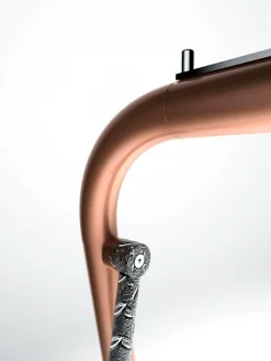 Perchero Prêt-à-porter FOLD, 160 Cm De Altura, Cobre