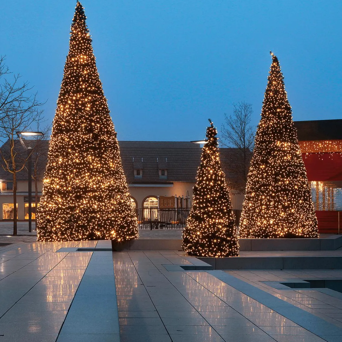 Árbol Gigante Sin Iluminación, Altura: 1.070 Cm