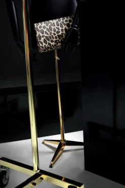 Soporte Para Bustos De Tres Patas, Oro